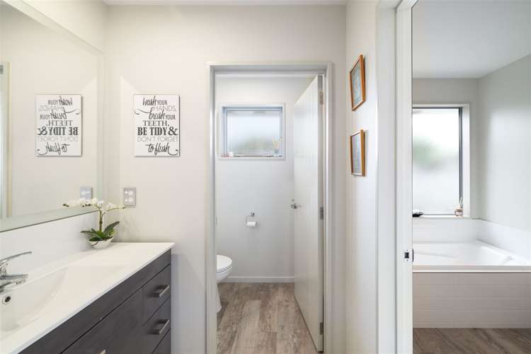 14 Sweet Waters Place Woolston_17