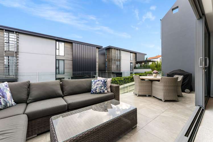 369A Oceanbeach Road Mt Maunganui_4