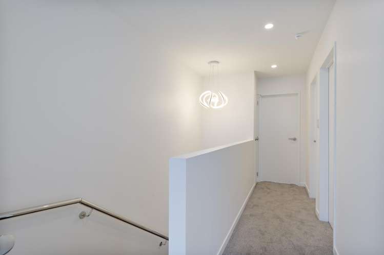 4/31 Tiroroa Avenue Te Atatu South_23