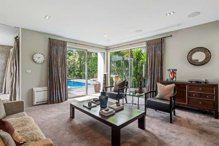 33 and 35 Glen Oaks Drive Northwood_17