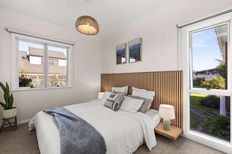 9 Chester Place Taradale_13