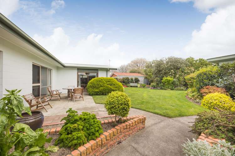 42 John F Kennedy Drive Milson_6