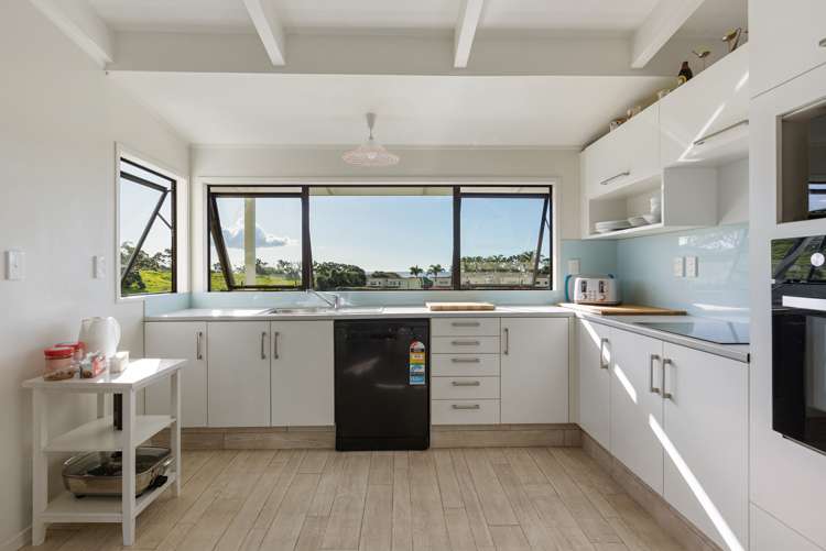 187 State Highway 10 Coopers Beach_7