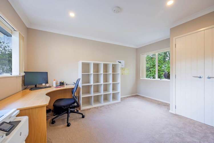 14 Bur Oak Terrace Schnapper Rock_15