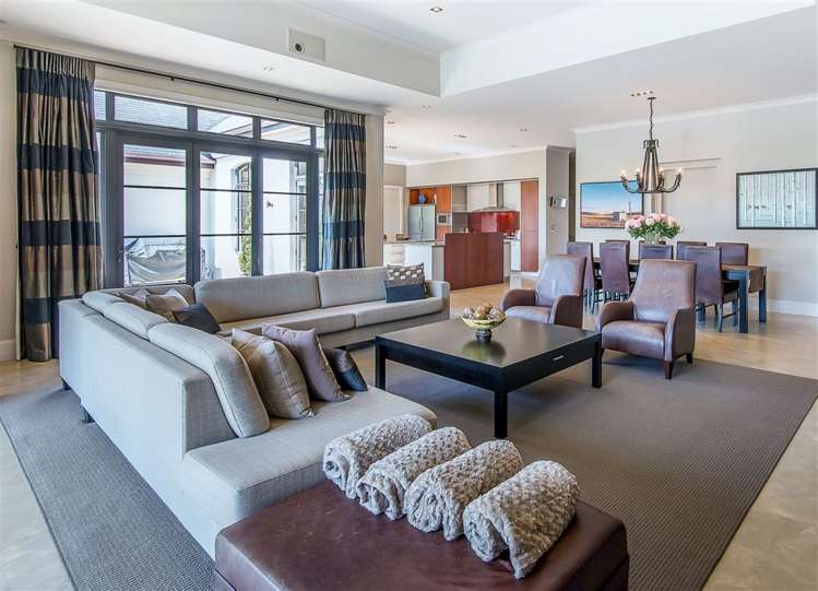 20 Hawthorne Lane Kingseat_9