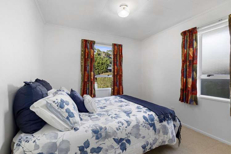 39 Tweed Road Papakowhai_19