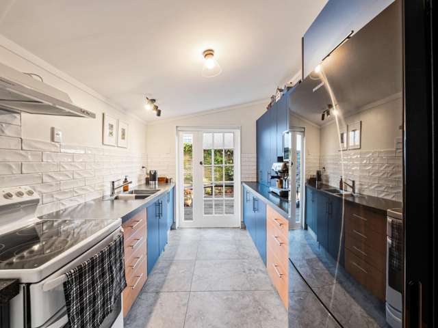 Charming Cottage – Act Fast!