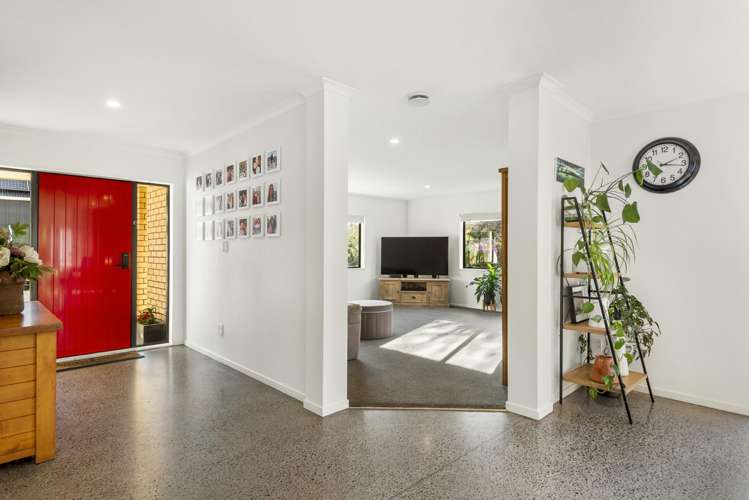 108 Paremoremo Road Lucas Heights_10