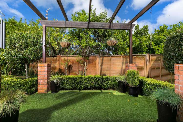 19 Ashurst Lane Greenhithe_8