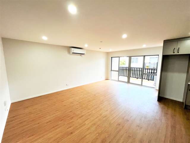 105/3 Beaumonts Way Manurewa_3