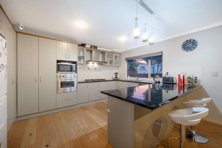 17 Kensway Drive Flat Bush_8