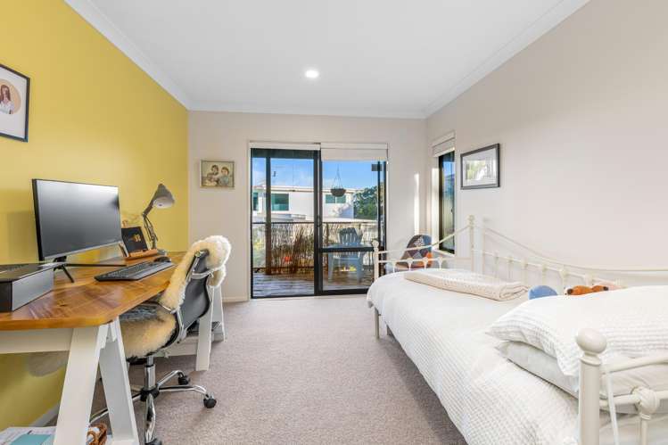 6 Double Bay Place Army Bay_16