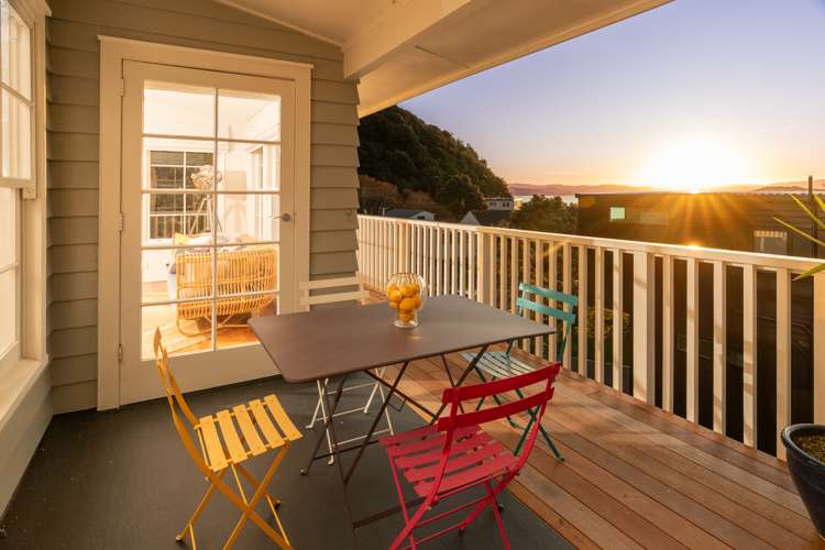 15 Taumaru Avenue Lowry Bay_14