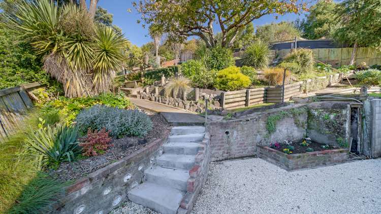 3 Pages Road Lyttelton_20