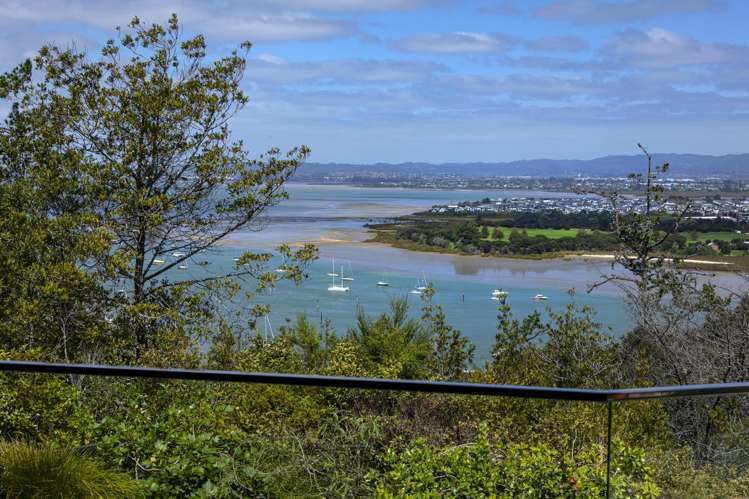 6 Te Kawau Pass Greenhithe_18