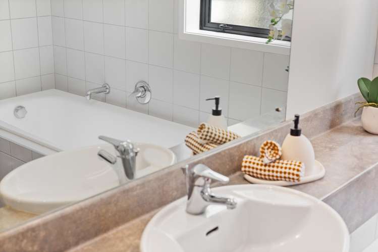 36 Wainui Avenue Point Chevalier_27