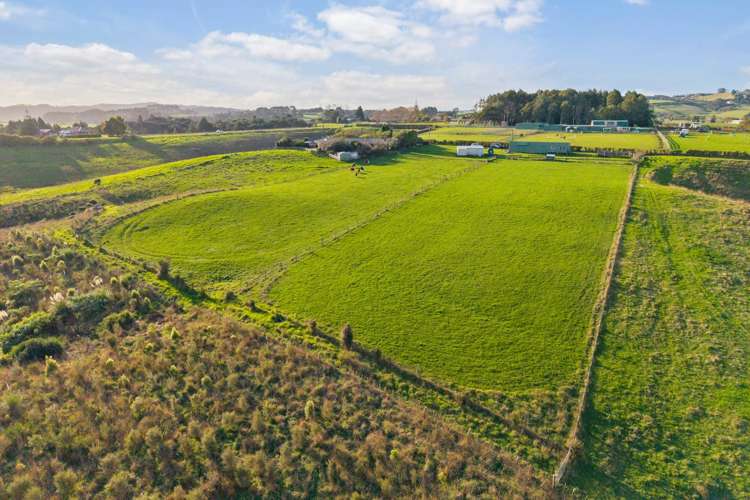 467 Aka Aka Road Aka Aka_39