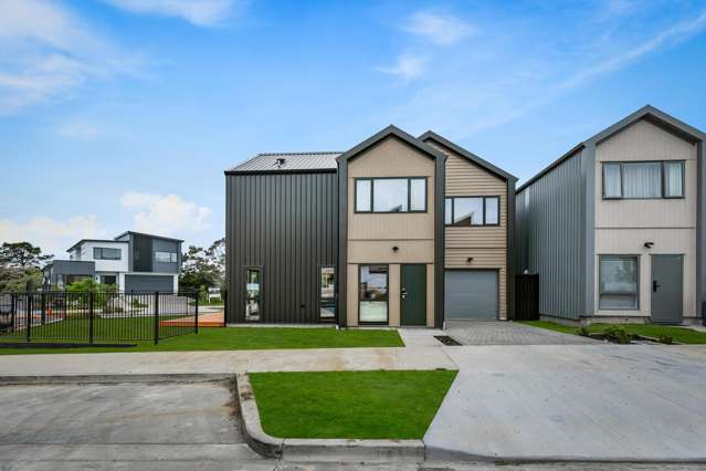 39 Bristol Freighter Road Hobsonville_3