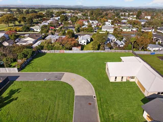 2 Lyttle Way Featherston_4