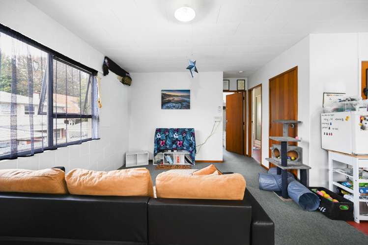 1-6/16 Myrtle Street Hamilton East_5