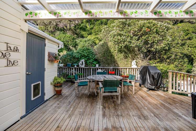 16 Mahoe Street Tawa_23