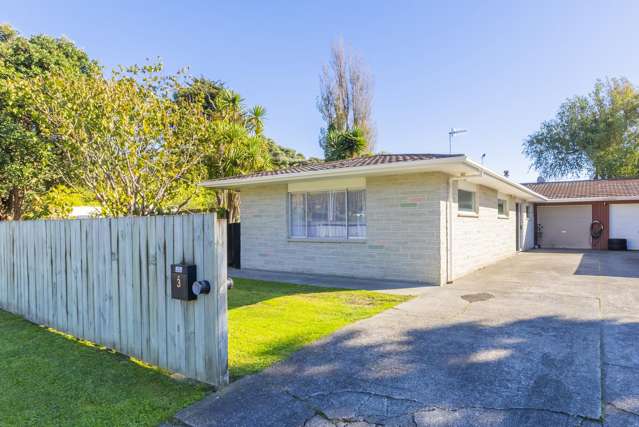 3b Buckley Grove Paraparaumu_1