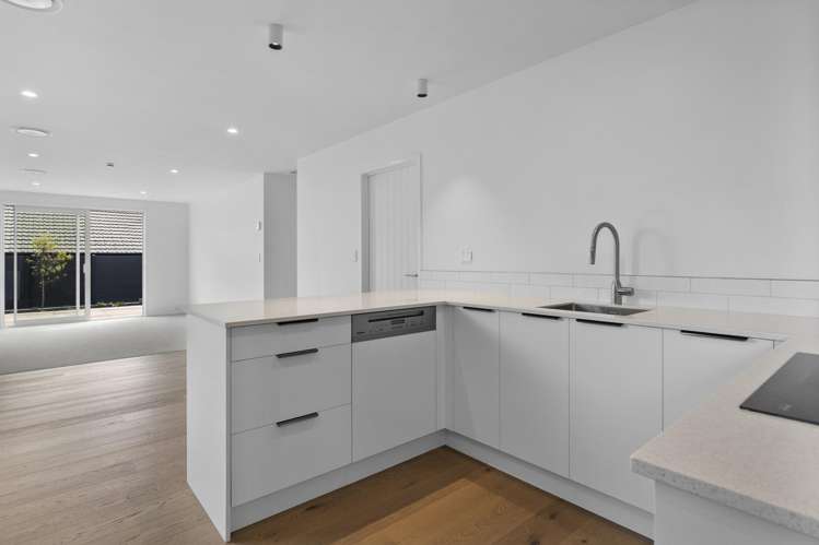 2/11 Tamihana Avenue Fairfield_9