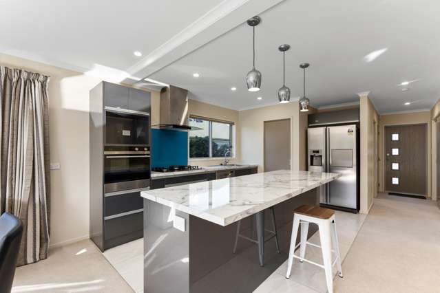 8 St Johns Heights Otamatea_4