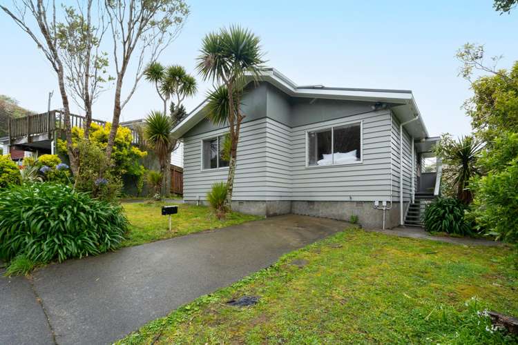 32 Thurleigh Grove Karori_13