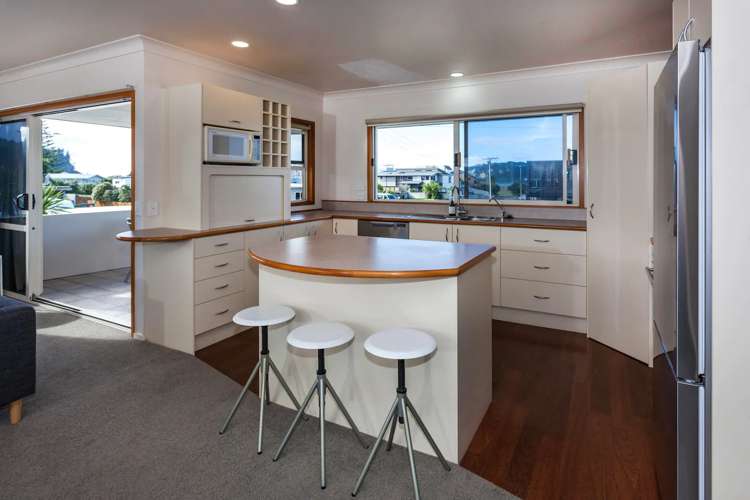 102 Saint Patricks Row Whangamata_6