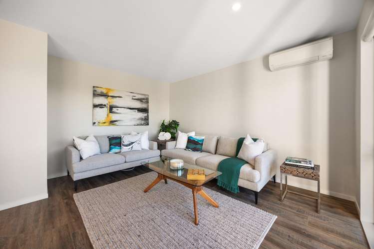 21 Irving Place Hobsonville_10