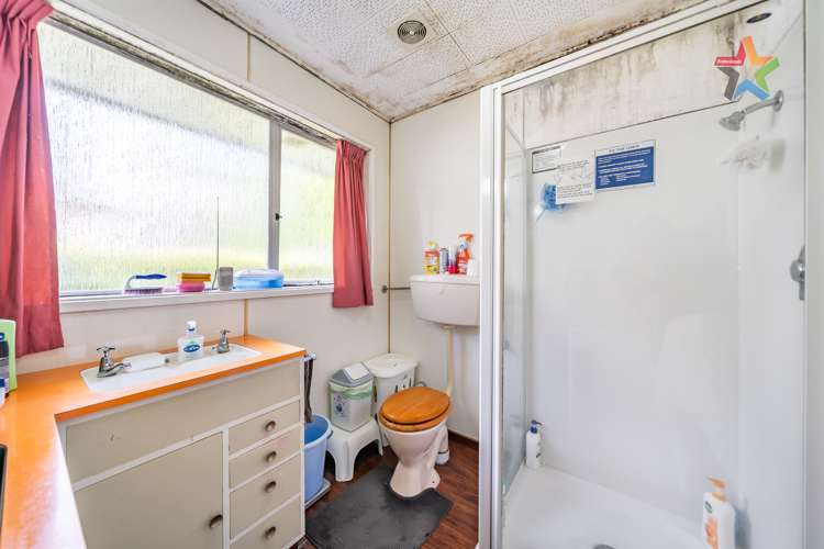 1/8 Ferretti Grove Avalon_9