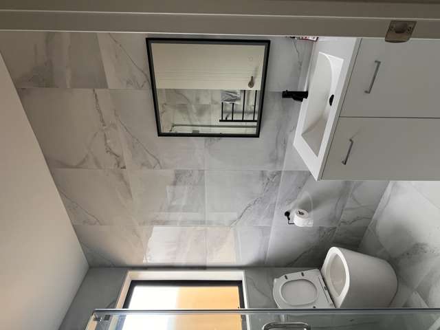 33 Hutchinsons Road Bucklands Beach_3