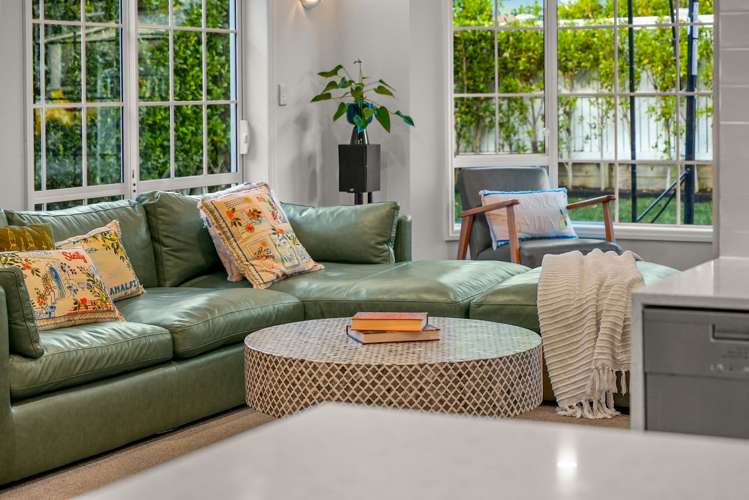 2/48 Seaton Road Murrays Bay_5