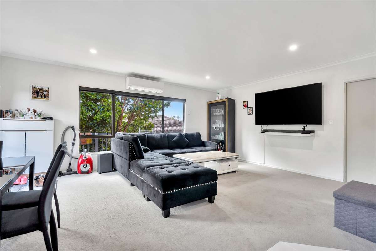 2/38 Arlette Place_1