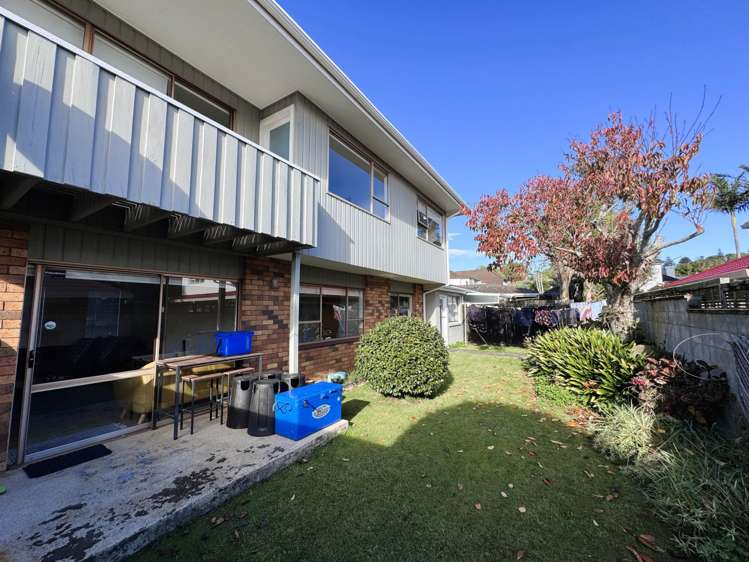 2/4A Tawera Road Greenlane_8