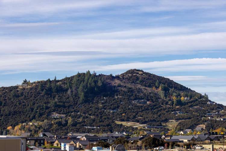 7 Stonehenge Road, Northlake Wanaka_8