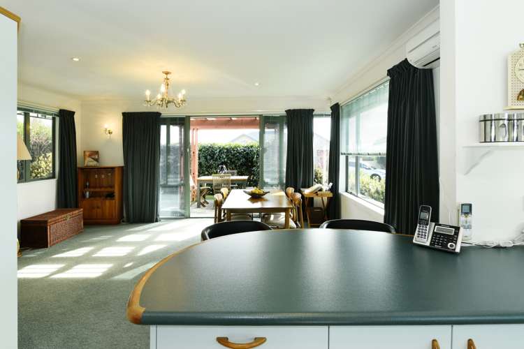 1 Lorimer Lane Richmond_7