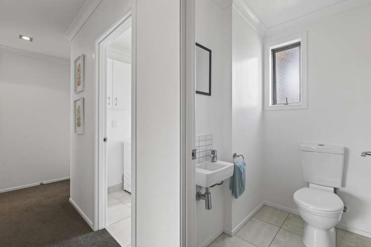 22A Belt Road Moturoa_32