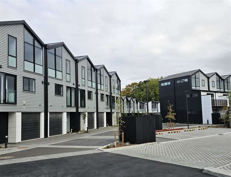 15/27 Harewood Road Papanui_8