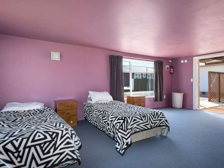 66 Weld Street Redwoodtown_12