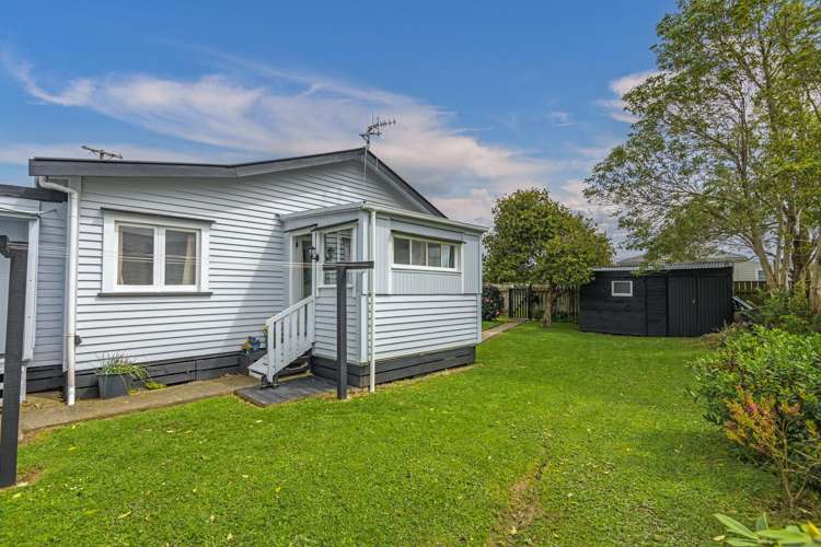 51 Tyndall Street Pahiatua_14