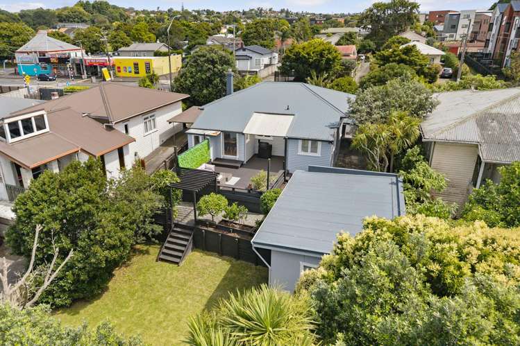 245 Mount Smart Road Onehunga_16