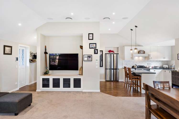 1 Cotswold Court Lower Shotover_5