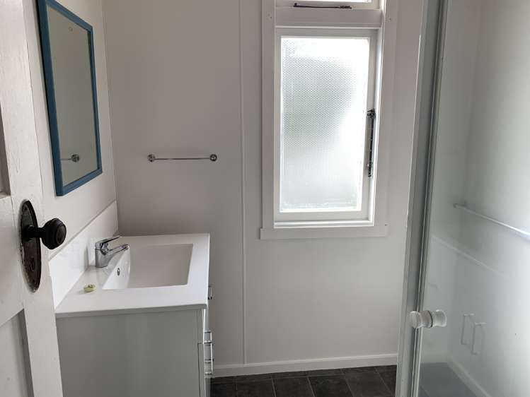 35 Knowles Street 2145_10