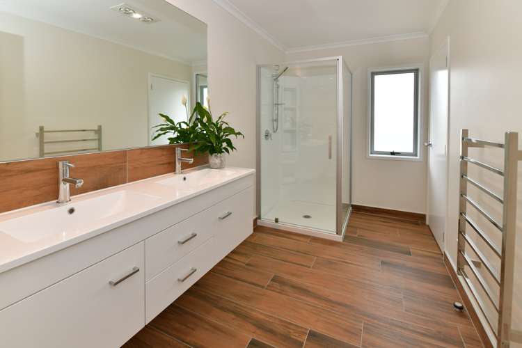 318 Upper Waiwera Road Puhoi_14