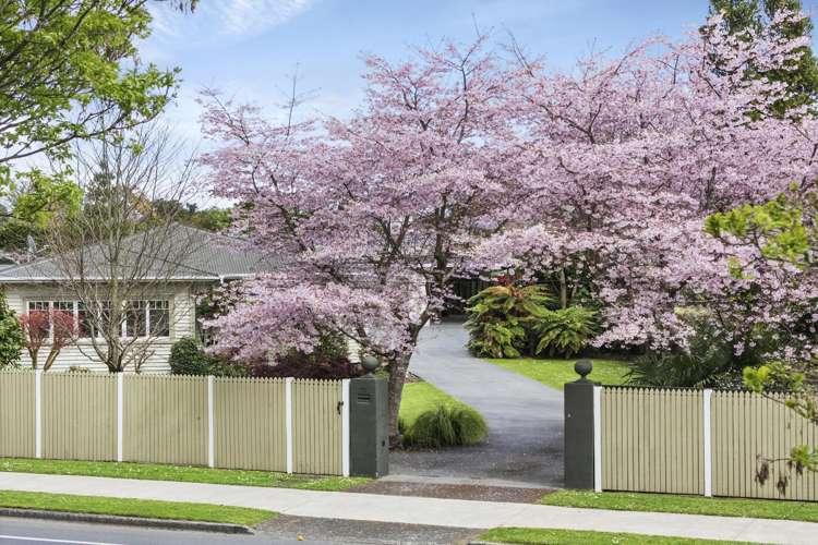 72 Thornton Road_2