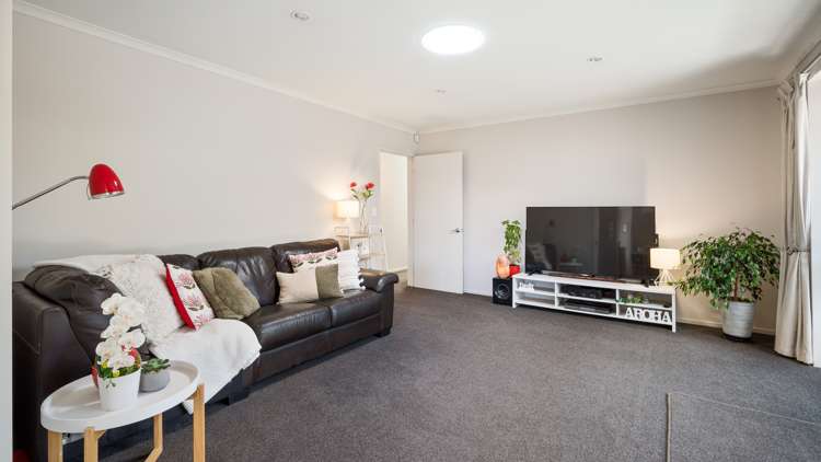 8 Hoihere Place Parklands_9