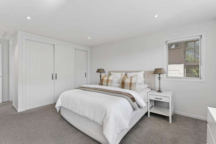 7 Commodore Parry Road Castor Bay_14