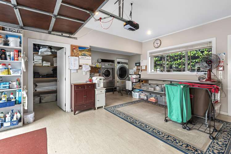 Leasehold/361 Western Hills Drive Avenues_7